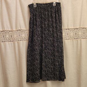 Guess Maxi black/white flower skirt